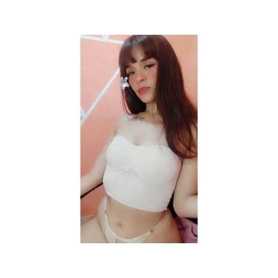 SARA BELLA LATINA VIDELLAMADAS Y SKYPE