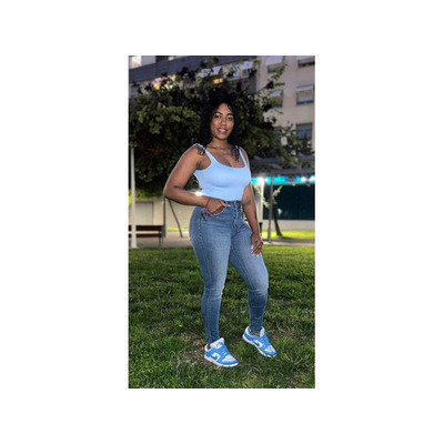 DANA LATINA JUGUETONA  TRATO DE NOVIOS