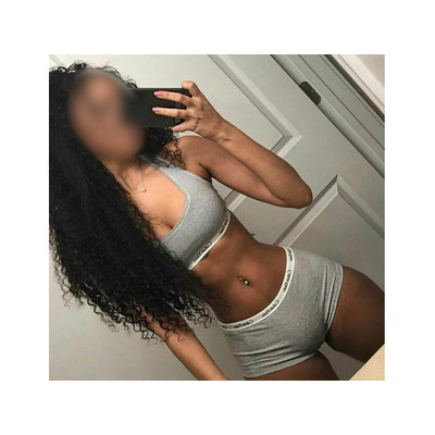 TE DOY LAS MAMADAS MAS RICAS DE TU VIDA