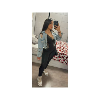 LATINA SENSUAL Y APASIONADA