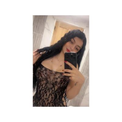 Geraldine hermosa novata RECIEN LLEGADA