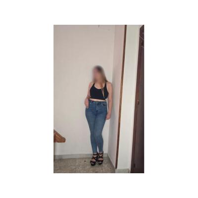 LATINA GUAPA NUEVA EN ALMERIA