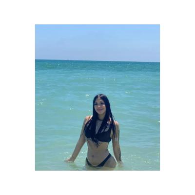 MICHEL TRANS LATINA PRIMERA VEZ DIOSA