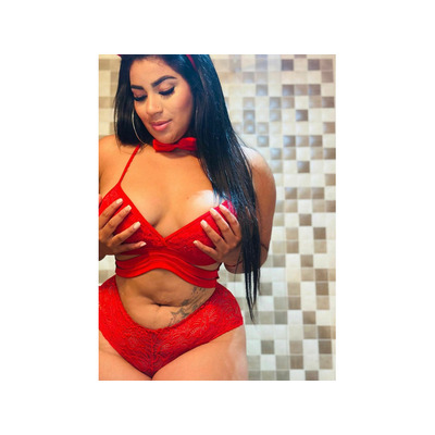 Sofia una hermosa joven Colombiana