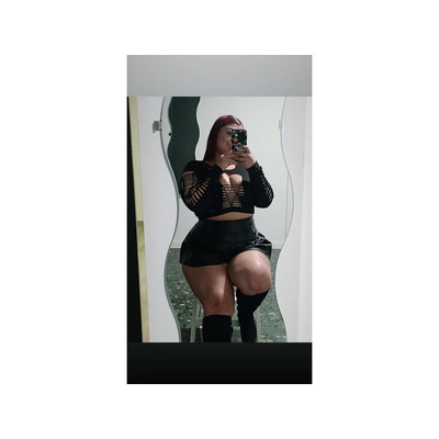 QUIERO QUE ME DES COMO A TU PERRITA