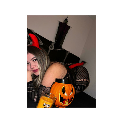 LINDA SEDUCTORA ATRACTIVA