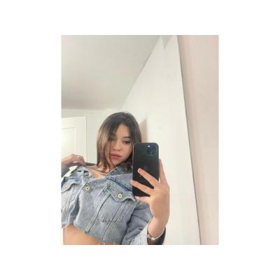 DEJAME MUY MOJADA Y CON LA BOCA DULCECITA