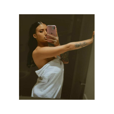 MUY CALIENTE Y EXPERIMENTADA