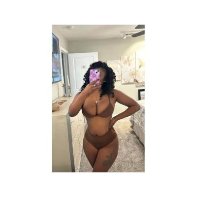 MORENA ARDIENTE LLENA DE PASION