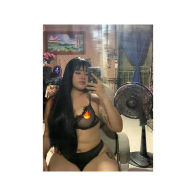 SOY ANDREA UNA CURVY NUEVA EN LA ZONA