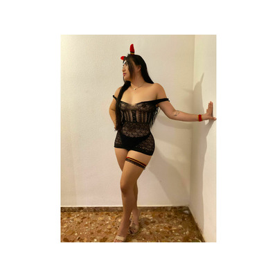 LATINA SEXY Y DULCE