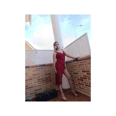 MARTINA MAMADORA Y CALIENTE 