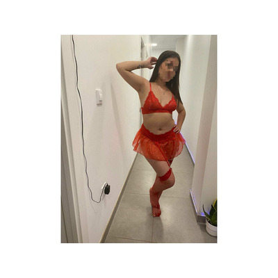 AMIGAS JUGUETONAS Y FIESTERA A TOPE