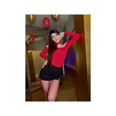 JAZMIN ARDIENTE Y APASIONADA