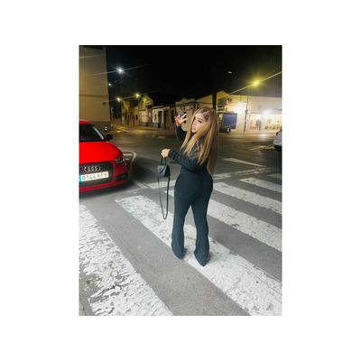 Disfrutemos sin limites ni tabúes. . fiestera