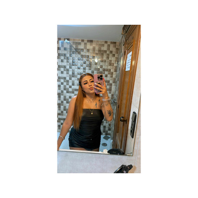 DELICIOSA JOVEN LATINA MIA