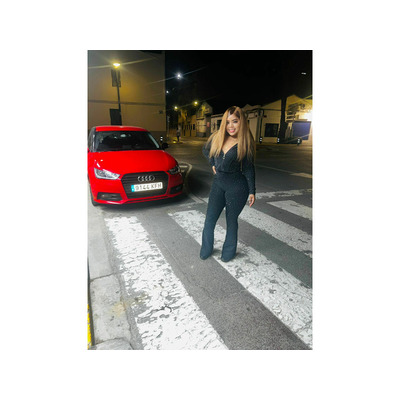 Zoé mulatita fiestera divertida en Gandia