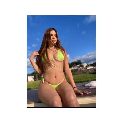 DANIELA COLOMBANA toda una diosa llamame