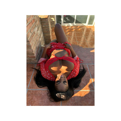 ESTOY CACHONDITA, ¡QUIERO TODA TU LECHE!