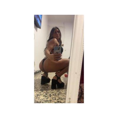 DOS AMIGAS GUAPISIMAS SOLO DESPLAZAMIENTOS