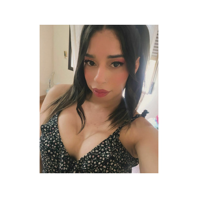 EXPERTA JOVEN TRANS DESCOMPLICADA