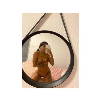 ENCANTADORA JOVENCITA CARIÑOSA