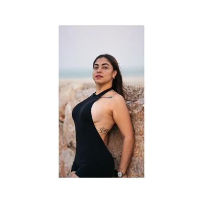 UNA MASAJISTA SUPER ARDIENTE