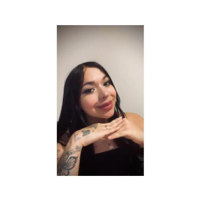 MICHEL VERSATIL COMPLACIENTE Y CARIÑOSA