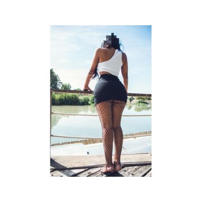 TU MORENA CARIÑOSA. . . SALIDAS