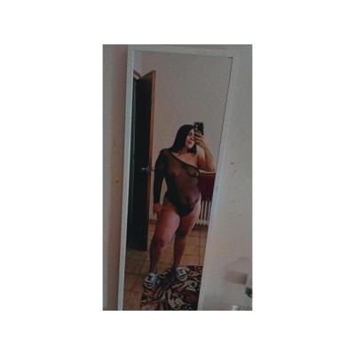 TU PERRA COMPLACIENTE