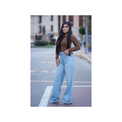 SOFIA MUJER DIVINA EN TORREVIEJA SALIDAS