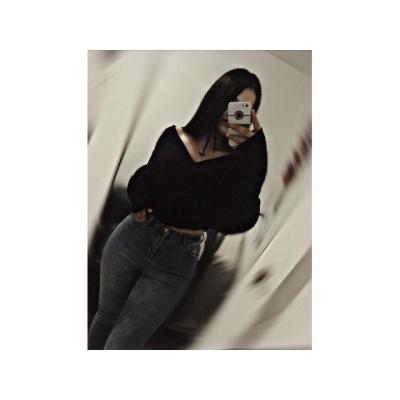 TE LA CHUPO BIEN RICO A GARGANTA PROFUNDA