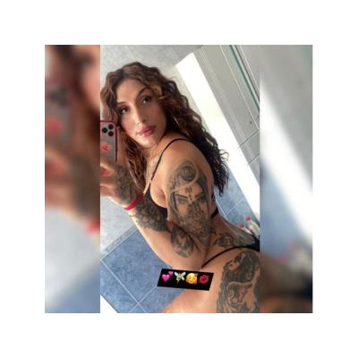 VALERIA JOVENCITA TRANS COLOMBIANA SALIDAS