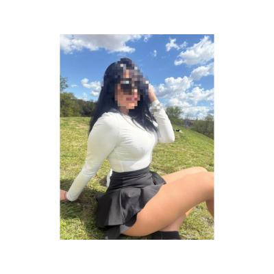 JOVENCITA TRAVIESA Y LUJURIOSA