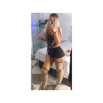 VANESA, SUMISA JOVENCITA Y NOVATILLA