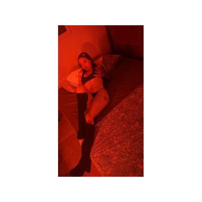 BELLA SCORT CHUPONA Y GUARRA