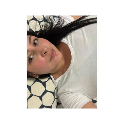 DARA LA COLOMBIANA VOLUPTUOSA