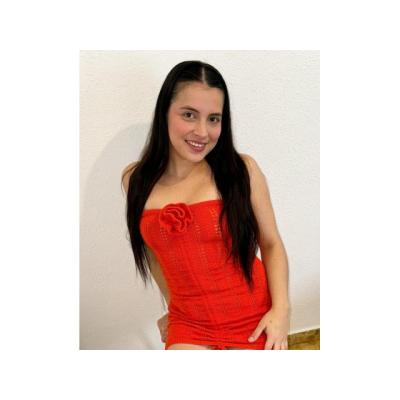 TU PUTA ARDIENTE Y PROVOCATIVA