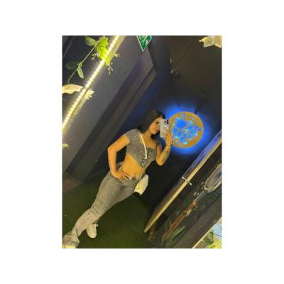 GUAPA, FOTOS REALES, DISCRETA