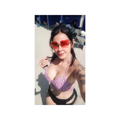 Mami colombiana para vídeos y videollamadas