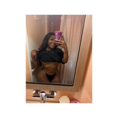 SOFIA CALIENTE, CACHONDA Y FIESTERA TORREFIEL