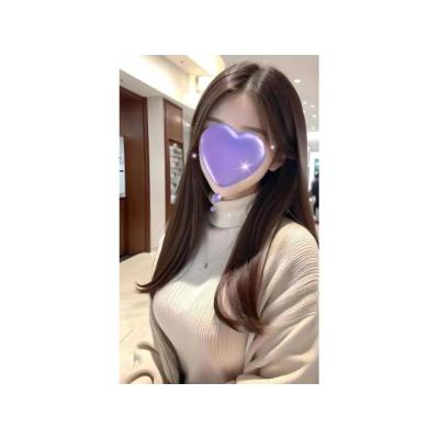 Rosa  nueva chica Asiática en Girona