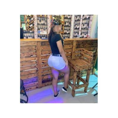 Keyla, complaciente y muy cariñosa