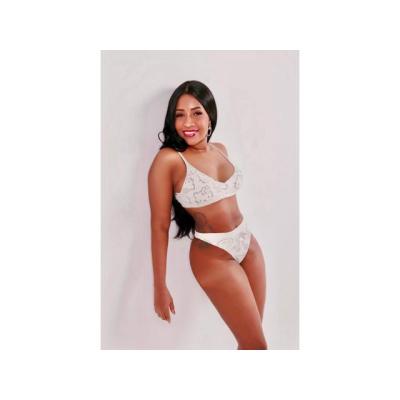 QUIERO TRAGARME TU POLLA CON MI CHOCHO