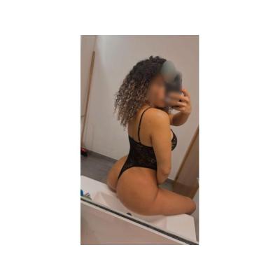 MORENA PICANTOSA CON GANAS DE TI