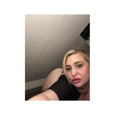 Gordita latina 24h rellenita madura latina