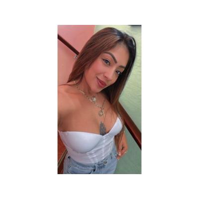 MIA, MUÑEQUITA CARIÑOSA