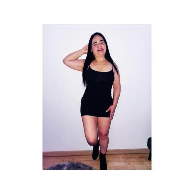 MUY CAÑERA Y MUY SEXY MADURITA