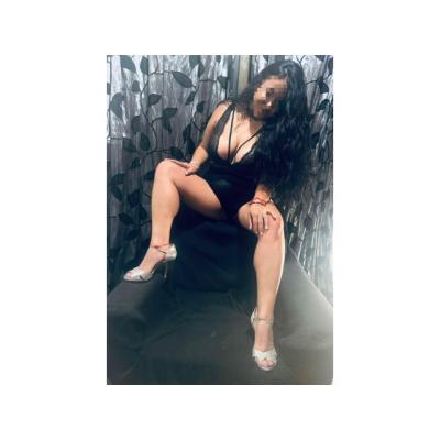 NOVEDAD FIESTERA SANDRA EN VALENCIA