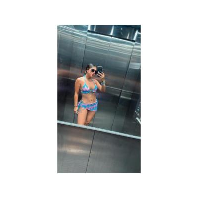 RICA CHICA SCORT CON GANAS DE FOLLAR